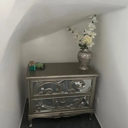 Luxury 4 Bedroom With Jacuzzi & Large Garden * 플라야데라스아메리카스