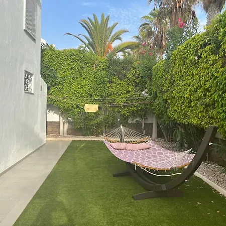 Luxury 4 Bedroom With Jacuzzi & Large Garden פלאייה דה לאס אמריקס