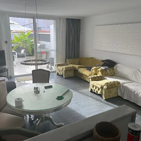Luxury 4 Bedroom With Jacuzzi & Large Garden וילה פלאייה דה לאס אמריקס