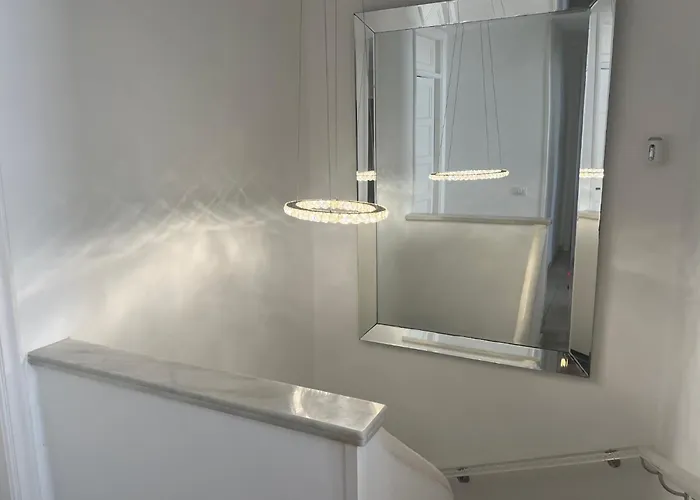 Villa Luxury 4 Bedroom With Jacuzzi & Large Garden Playa de las Americas (Tenerife)